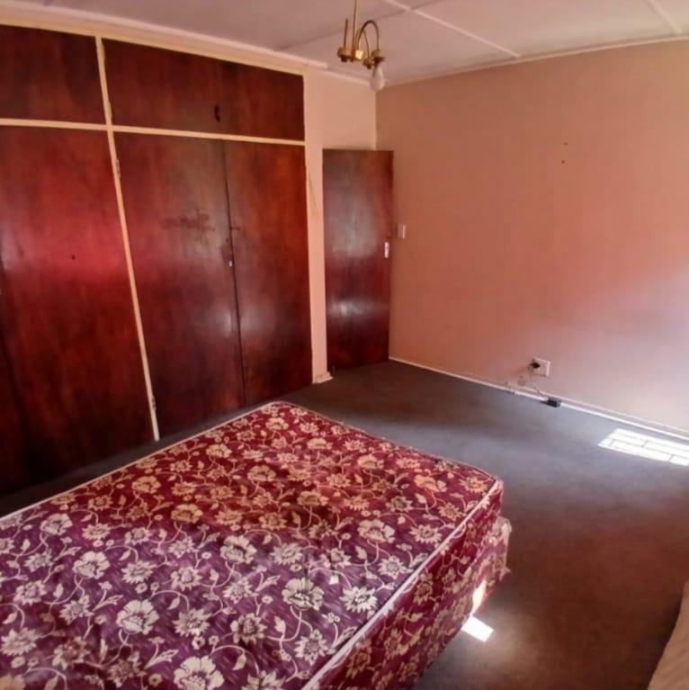 4 Bedroom Property for Sale in Sasolburg Ext 5 Free State